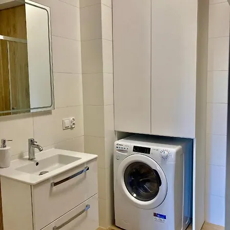 Apartment Nr 11 - Wakacyjna 5 *
