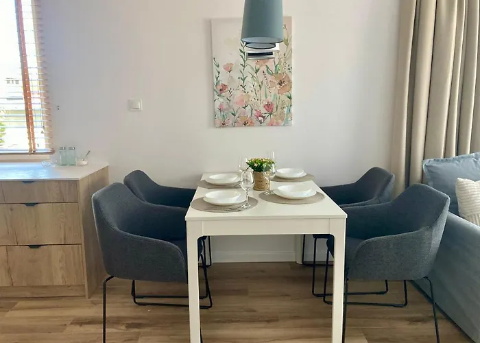 Apartment Nr 11 - Wakacyjna 5 *